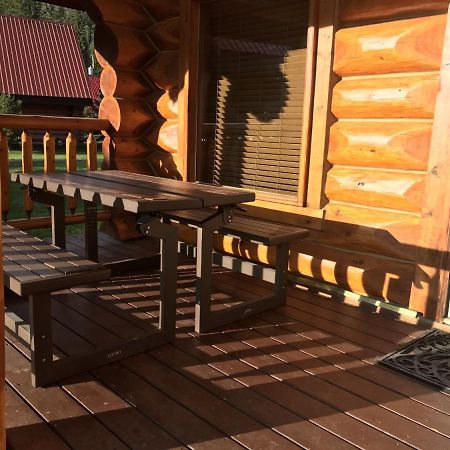Yoho Chalets Villa Golden Exterior foto
